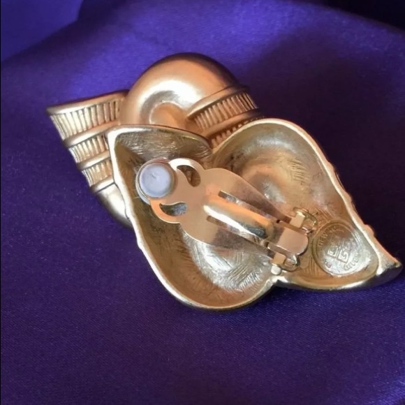 Vintage Givenchy Earrings - Picture 4 of 6